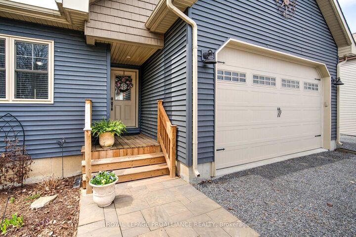 Property Photo:  1086 Prince Street  ON K0E 1L0 