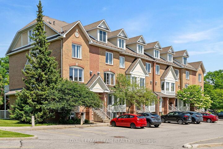 Property Photo:  1108 Gablefield Private 20  ON K1J 1E3 