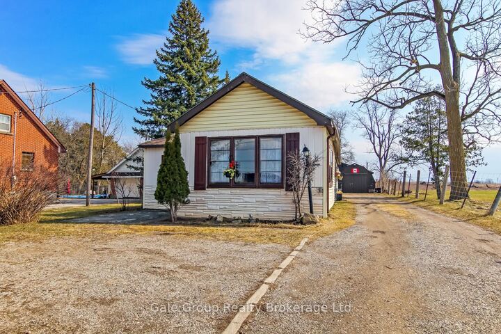 1410 Dundas Street — photo 1