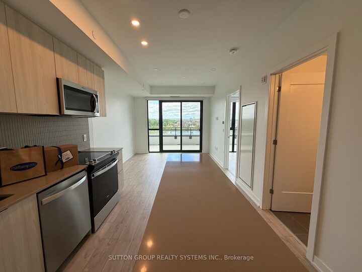 Property Photo:  740 Whitlock Avenue 404  ON L9E 2B2 