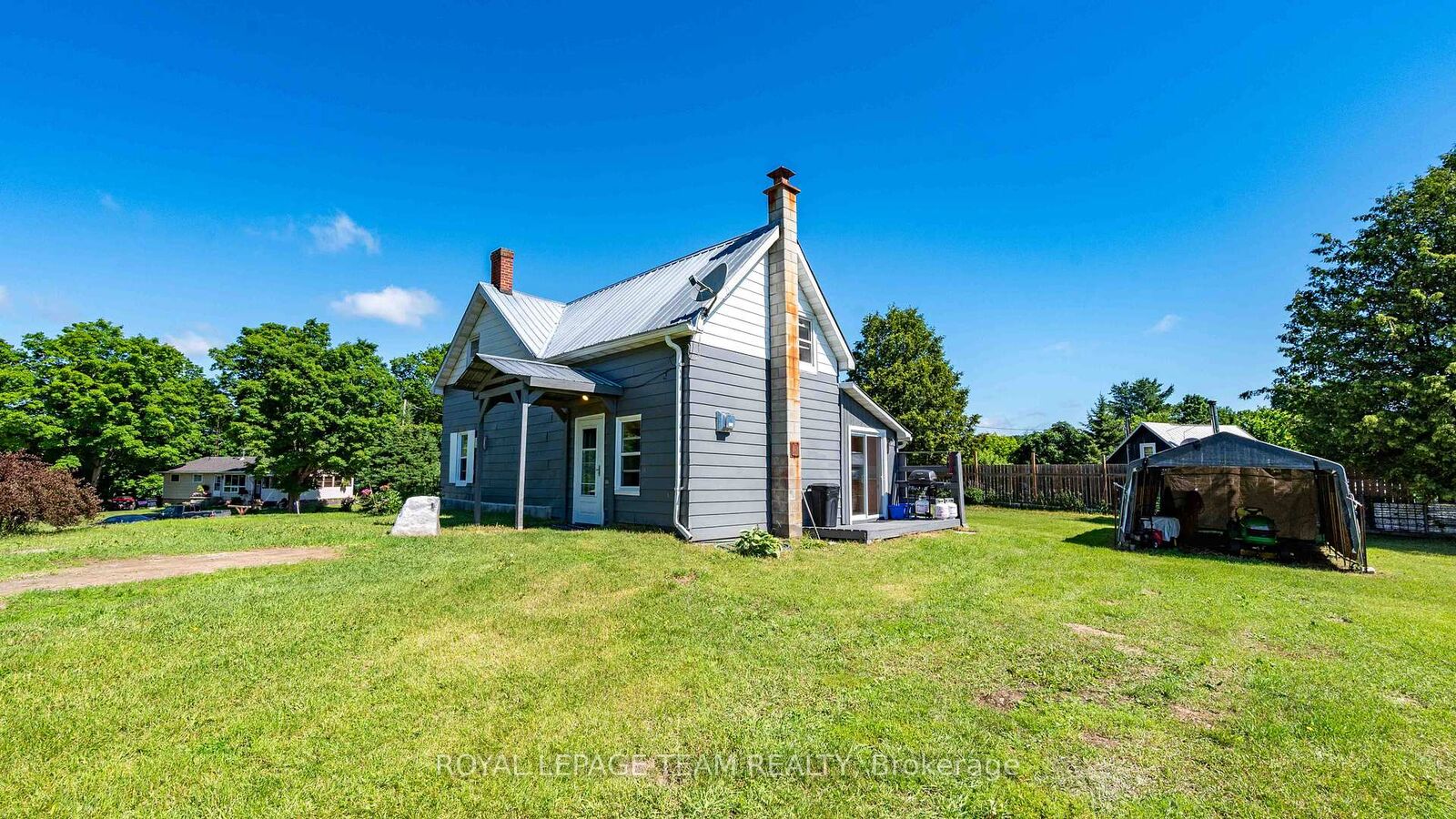 Property Photo:  828 Cemetery Road  ON K0G 1K0 