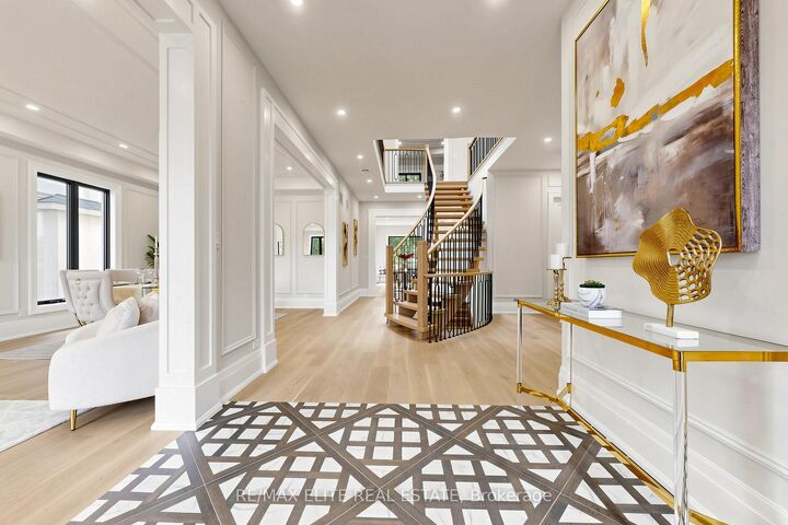 Property Photo: 160 Lawrence Avenue ON L4C 1Z5