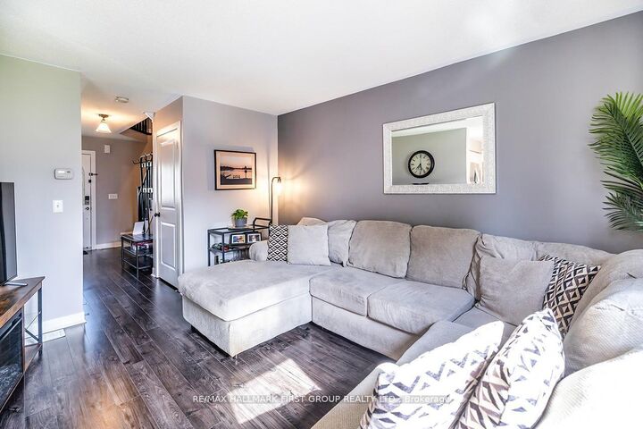 Property Photo:  38 Allworth Crescent  ON L1C 0B3 