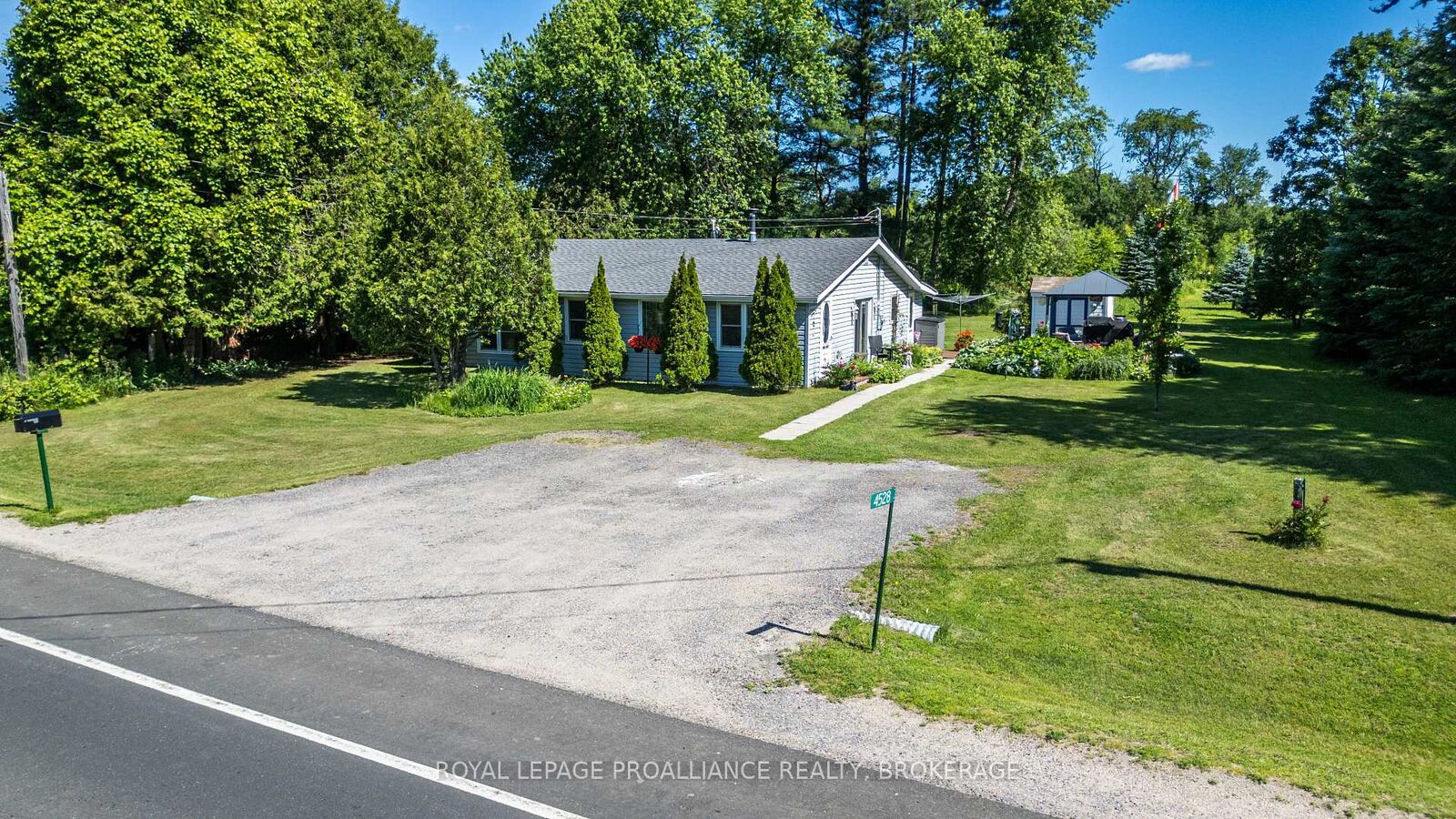 Property Photo:  4528 Bellrock Road  ON K0H 2W0 