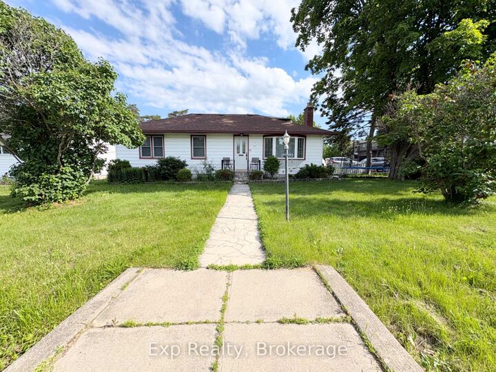 15 Redden Street — photo 1