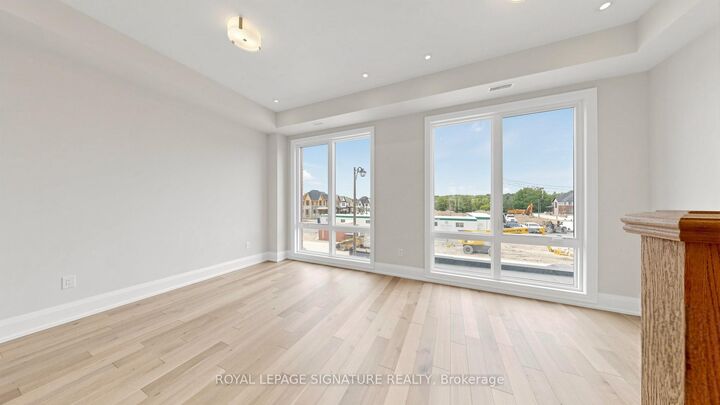Property Photo:  433 York Downs Boulevard  ON L6C 3R3 