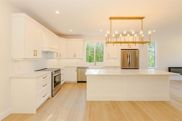 276 Tal Rd — photo 1