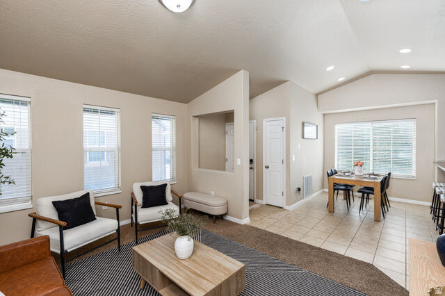 Property Photo:  1147 N Abbotsford Dr  UT 84054 