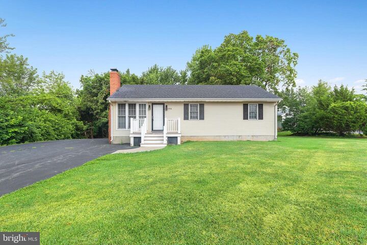Property Photo:  896 Washington Avenue  MD 21620 