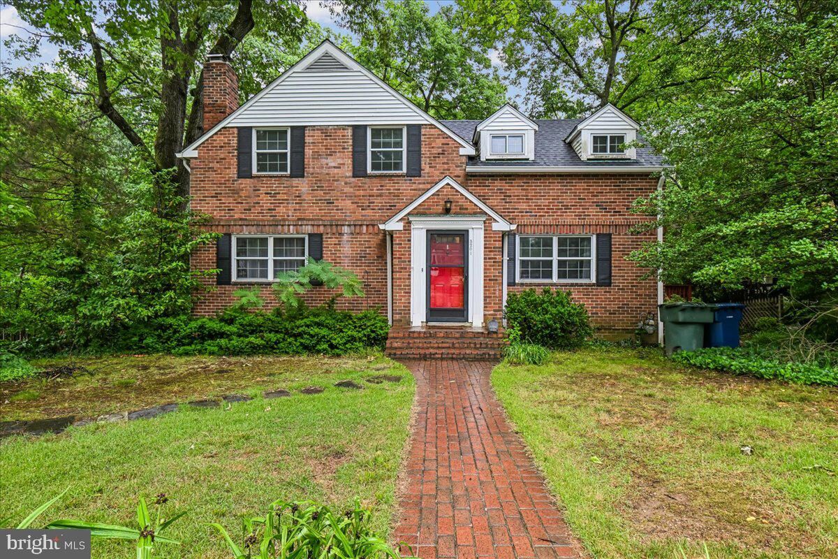 Property Photo:  3201 Circle Hill Road  VA 22305 