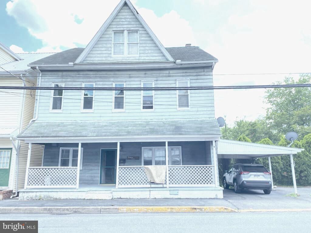 Property Photo:  128 E Market Street  PA 17098 