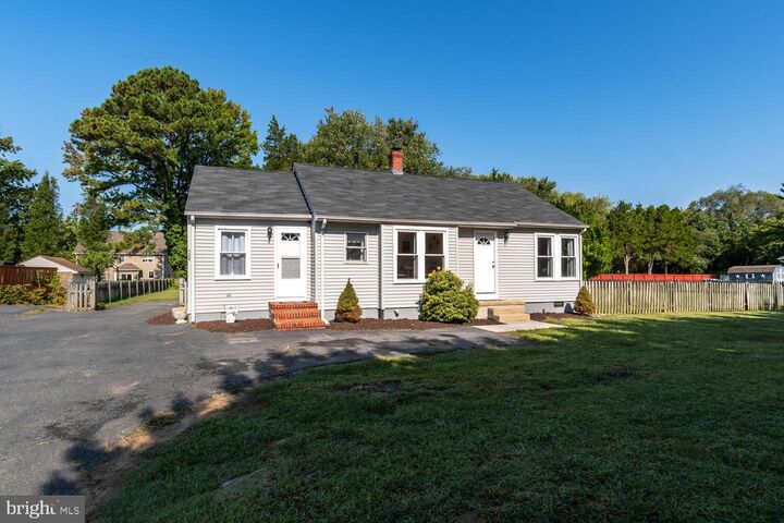 Property Photo:  624 Romancoke Road  MD 21666 