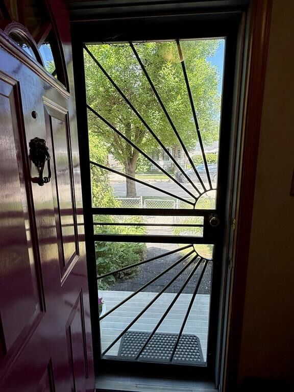 Property Photo:  958 Redwood Avenue  MB R2X 0X8 