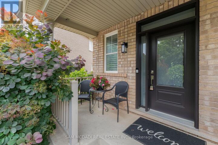 Property Photo:  899 Pickersgill Crescent  ON L9T 7T7 