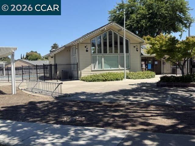 Property Photo: 3194 Esperanza Dr CA 94519
