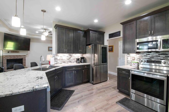 Property Photo:  6249 W Highway 4  FL 32531 