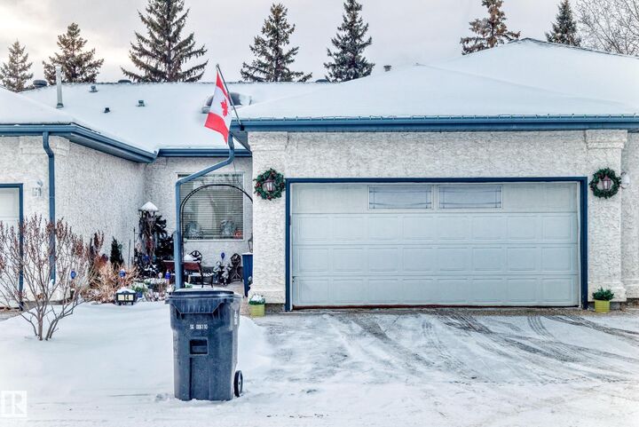 Property Photo:  14 Linkside Place  AB T7X 3C5 