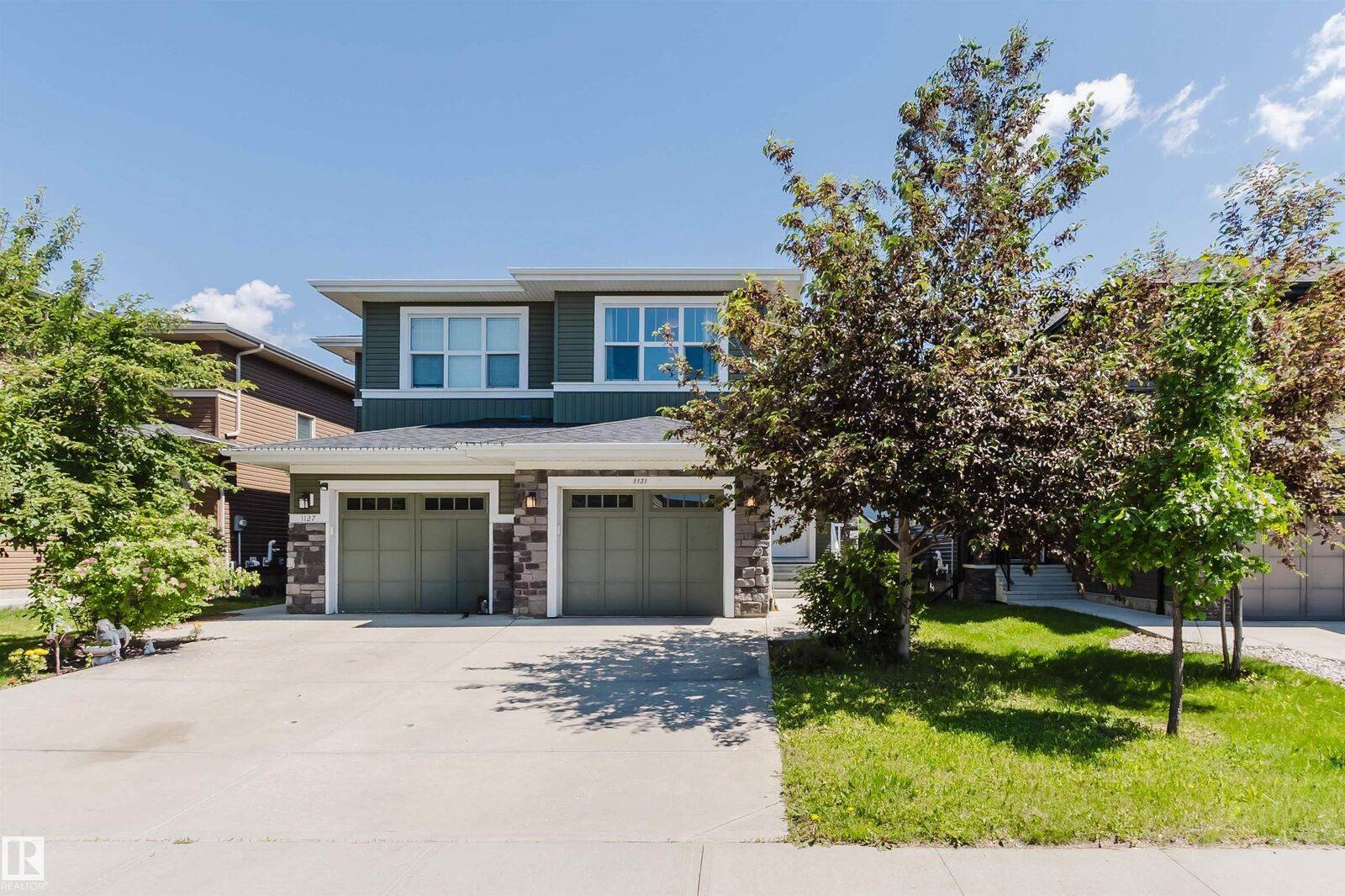 Property Photo:  1131 177 Street SW  AB T6W 1Z9 