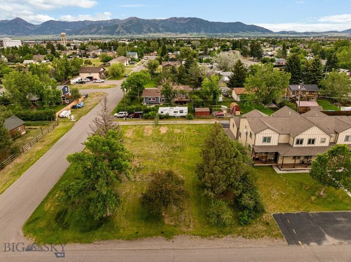 Property Photo:  800 Colorado Street  MT 59714 