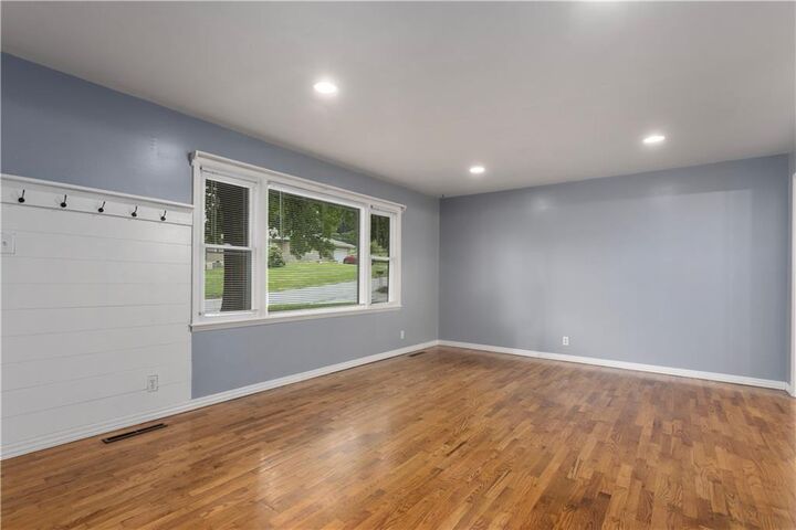 Property Photo:  2907 Beck Road  MO 64506 