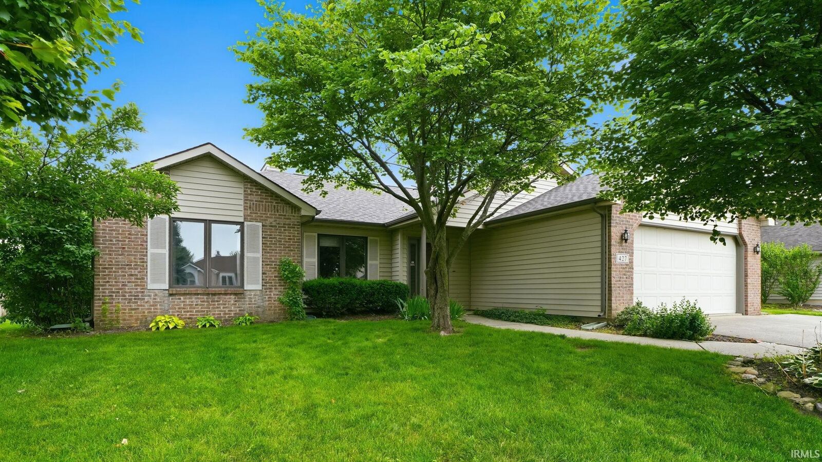 Property Photo: 427 Marborough Drive IN 46804