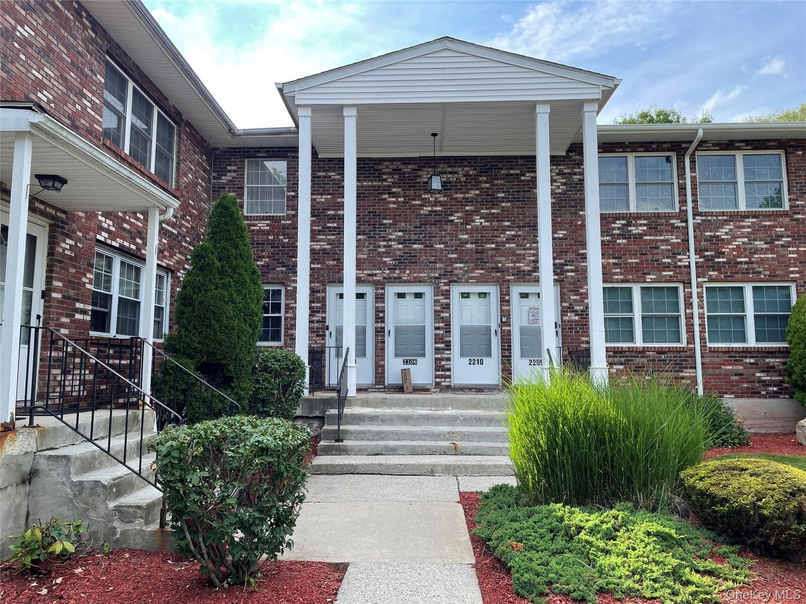 Property Photo:  276 Temple Hill Road 2207  NY 12553 