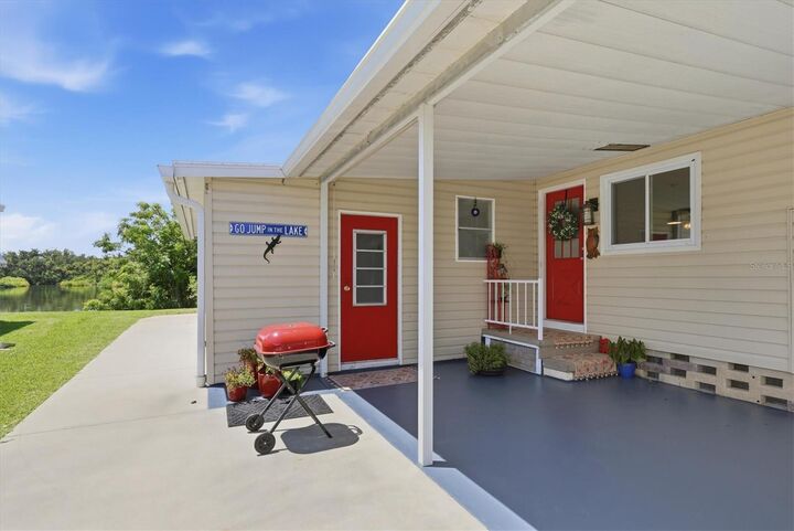 Property Photo: 4619 15th Street Court E FL 34222
