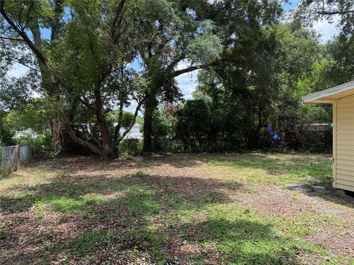 Property Photo: 1496 33rd Street NW FL 33881