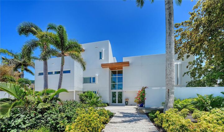 Property Photo: 246 Morningside Drive FL 34236