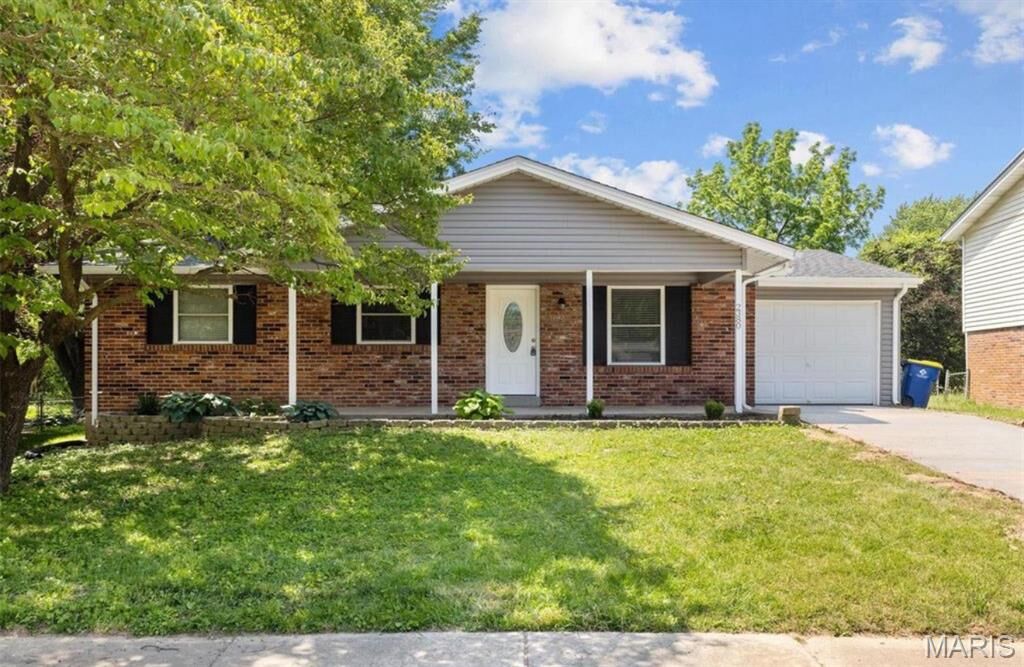 Property Photo:  2380 Wharton Court  MO 63031 