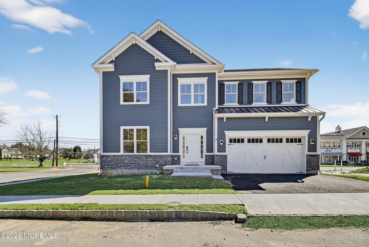 Property Photo:  4 Arthur Lane  NJ 08512 