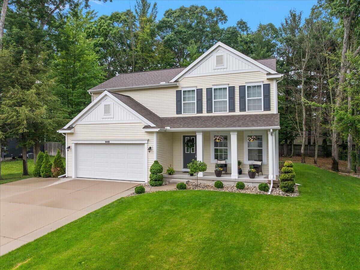 Property Photo: 14455 Manor Road MI 49417