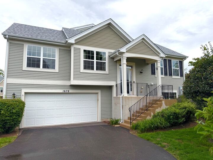 Property Photo: 1678 Windward Drive IL 60140