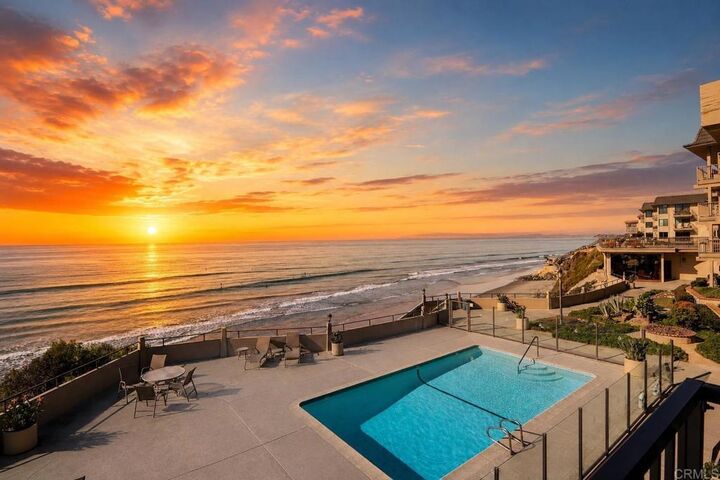 Property Photo:  861 Beachfront Drive B  CA 92075 