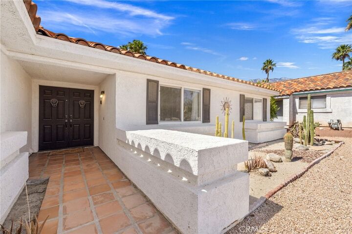 Property Photo:  1479 E Francis Drive  CA 92262 