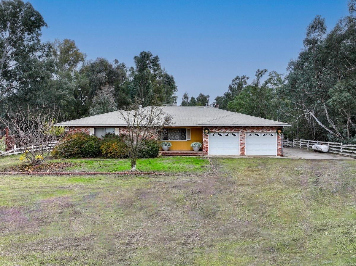 Property Photo:  3421 County Road 88C  CA 95937 
