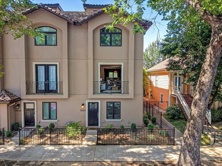 Property Photo:  3024 I Street  CA 95816 