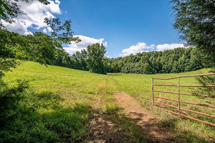 Property Photo: 1630 Johnson Branch Rd TN 38478