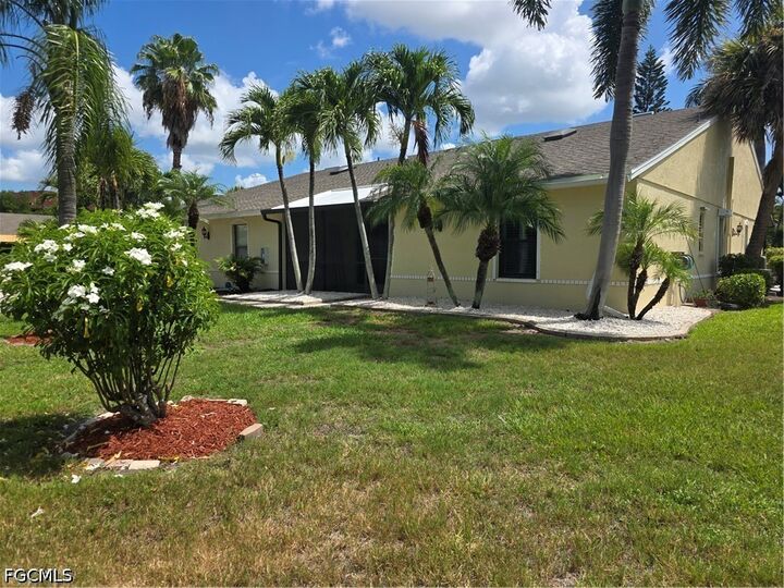 Property Photo:  1417 SW 51st Lane 35  FL 33914 