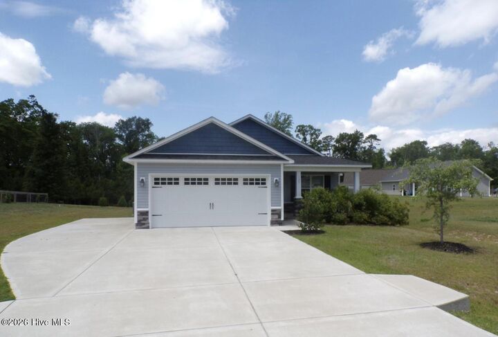Property Photo: 127 Waterford Way NC 28555