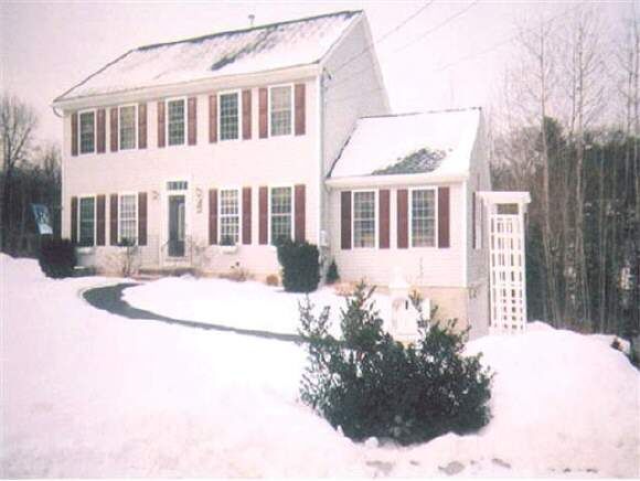 Property Photo:  7 Old Balcom Farm Road  NH 03062 