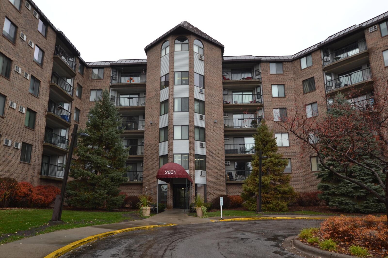 Property Photo:  2601 Kenzie Terrace 429  MN 55418 
