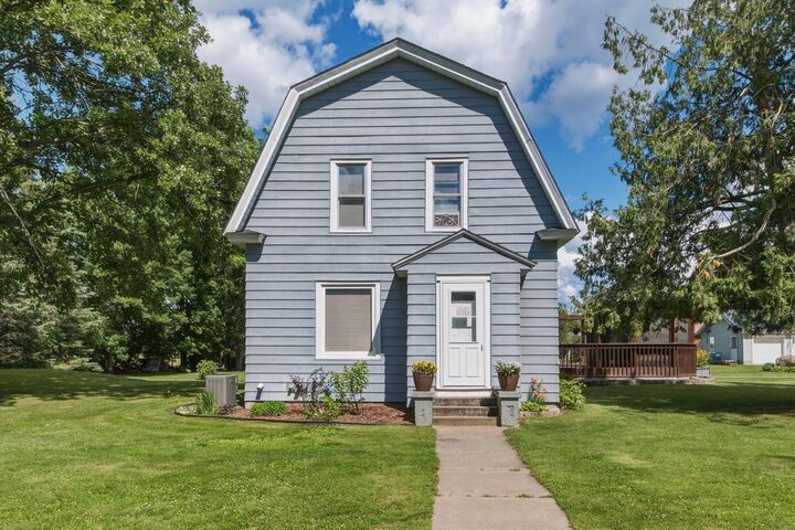 Property Photo:  404 N 3rd Avenue  MN 56469 