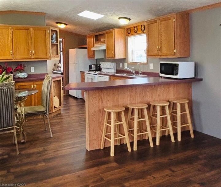 Property Photo: 1294 8th Concession Road W (Hillside 31) ON N0B 2J0