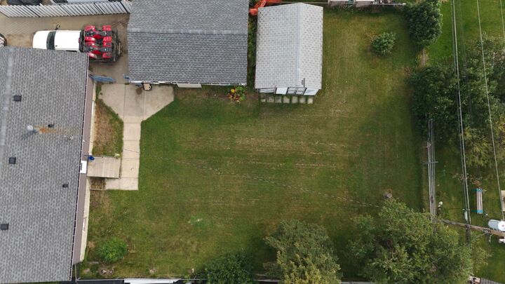 Property Photo:  27 Centenial Crescent  AB T0G 2C0 