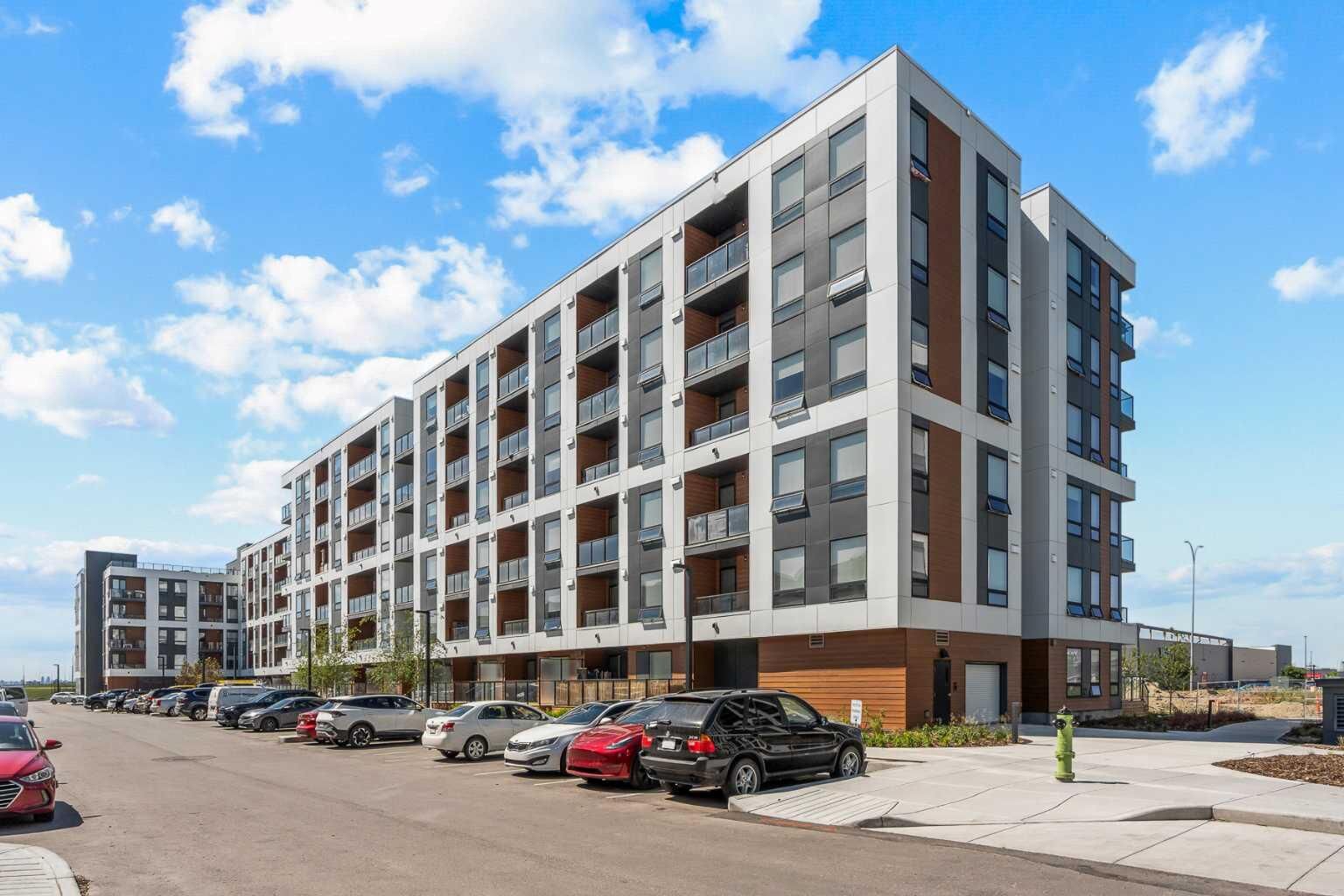 Property Photo: 8500 19 Avenue SE 2607 AB T2A 0M8