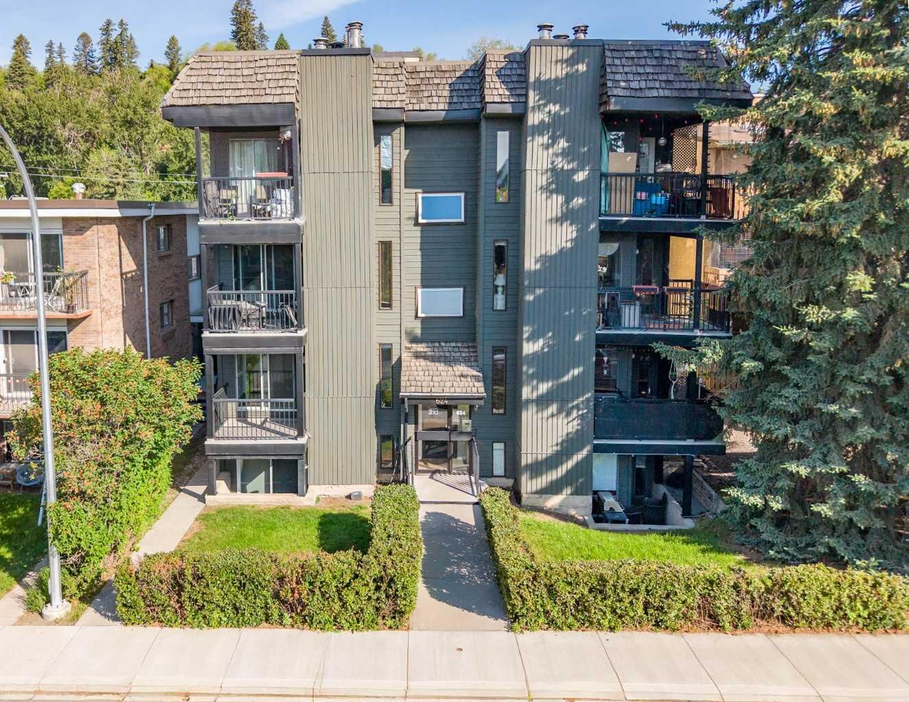 Property Photo:  624 2 Avenue NW 4  AB T2N 0E3 