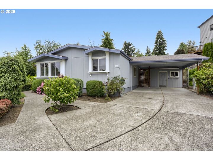 Property Photo: 5701 NE St Johns Rd 77 WA 98661