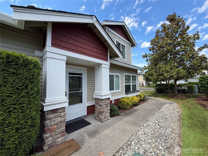 Property Photo:  2514  85th Drive NE Aa1  WA 98258 