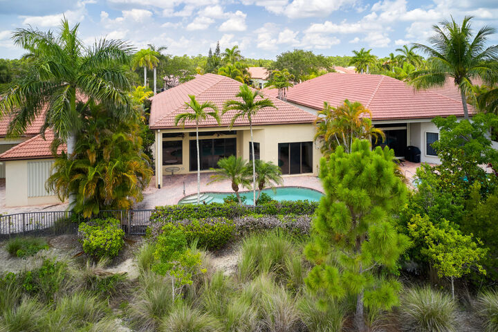 Property Photo: 6490 Sparrow Hawk Drive FL 33412